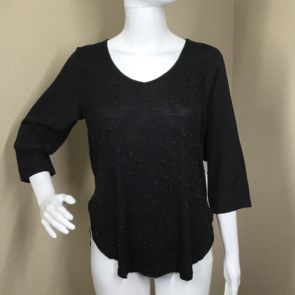 Eric + Lani V-Neck Top C4